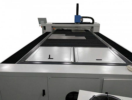 Оптоволоконный лазерный станок для резки металла MetalTec 1530 (1000W)