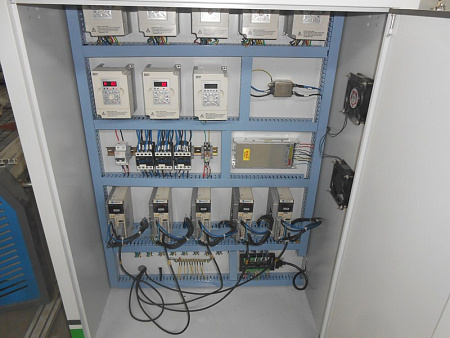 Cтанок фрезерный с ЧПУ по дереву WoodTec T-2512x8