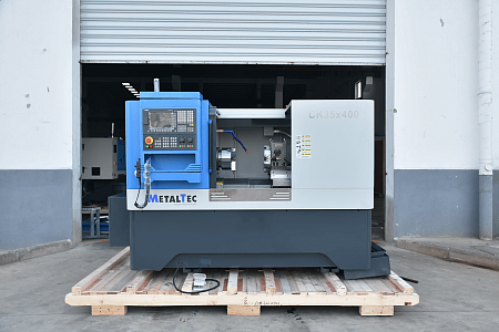 Токарный станок c ЧПУ с горизонтальной станиной MetalTec CK 35x400 купить в Новосибирске - rodan.ru