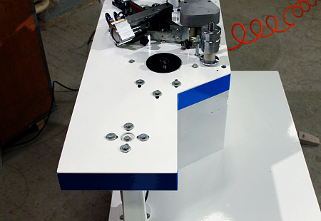 Кромкооблицовочный станок DELTAMACHINERY DM-115