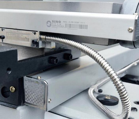 Токарно-винторезный станок MetalTec SL 640 x 1500 с УЦИ купить в Новосибирске - rodan.ru